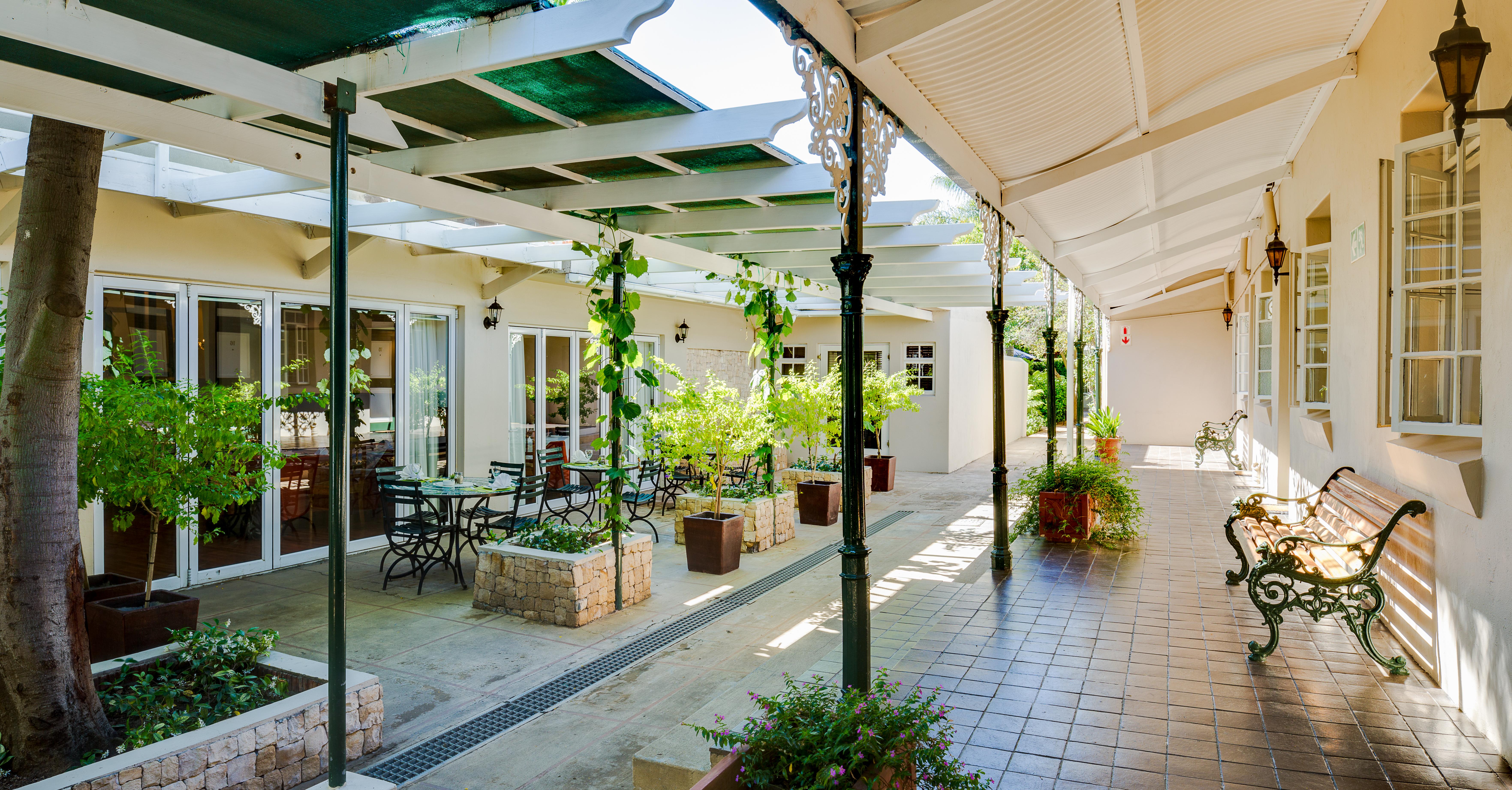 Protea Hotel By Marriott Dorpshuis & Spa סטלנבוש מראה חיצוני תמונה