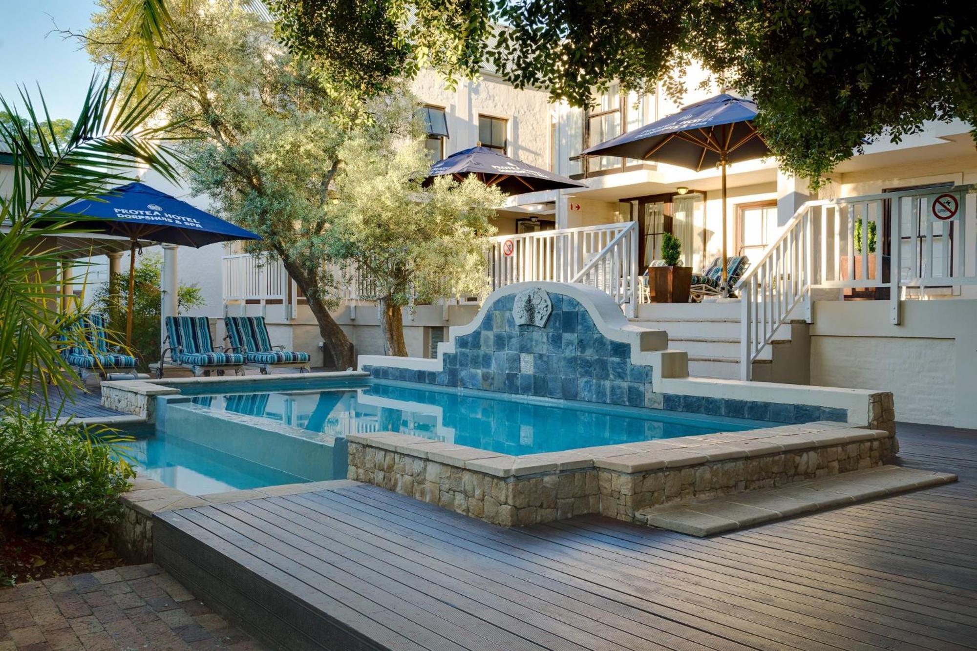 Protea Hotel By Marriott Dorpshuis & Spa סטלנבוש מראה חיצוני תמונה