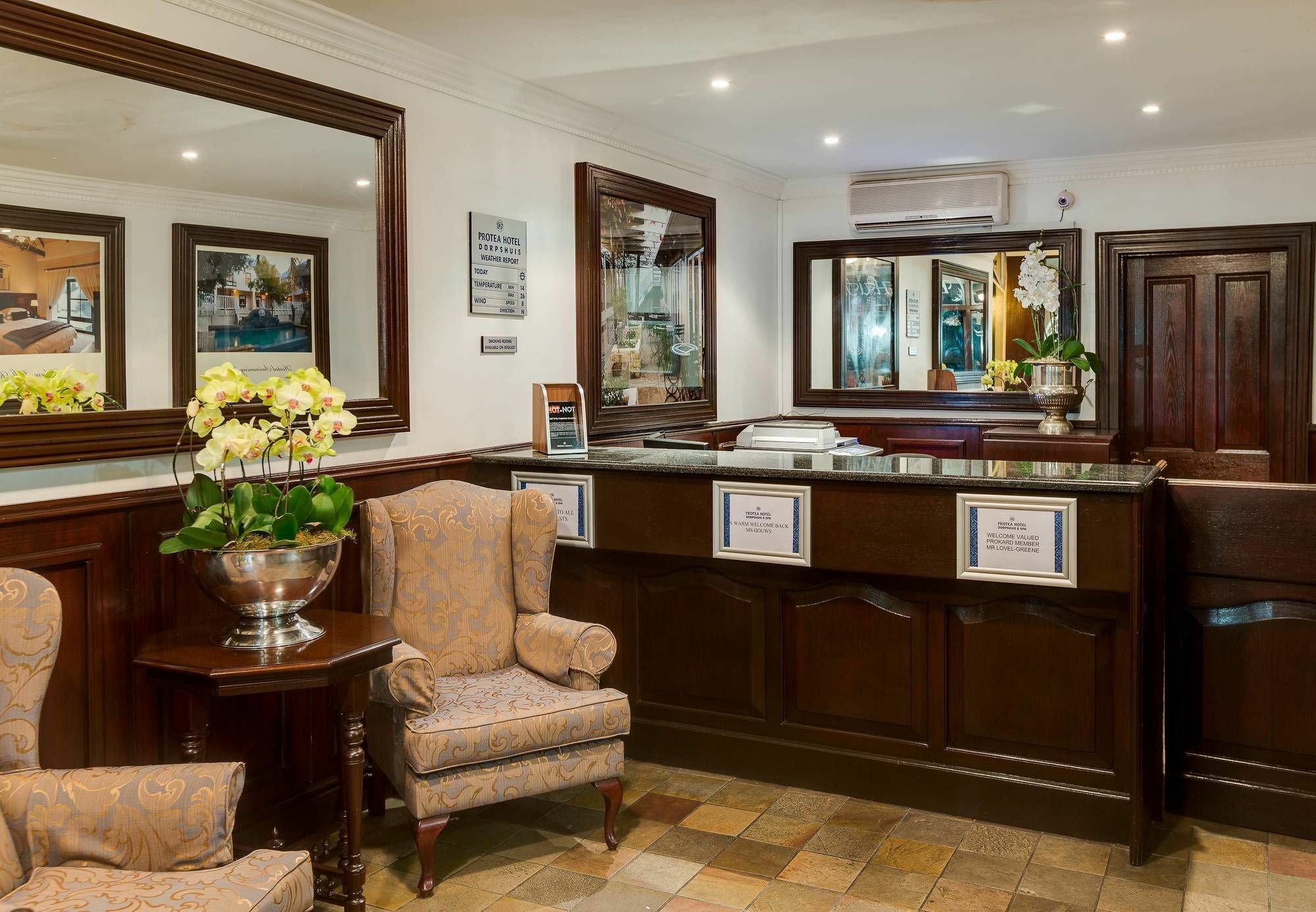 Protea Hotel By Marriott Dorpshuis & Spa סטלנבוש מראה חיצוני תמונה